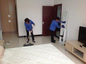 專業清潔服務 從擦玻璃到深度保潔，打造潔凈舒適空間